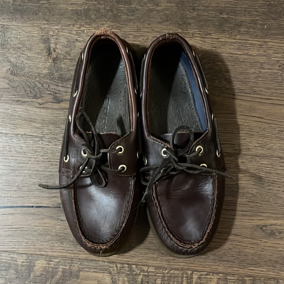 Great condition Sperry two-eye boat shoes - Picture 3 of 7